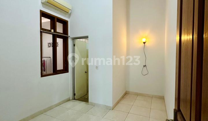 Dijual Rumah Siap Pakai Daerah Ngesrep Banyumanik, Semarang 2