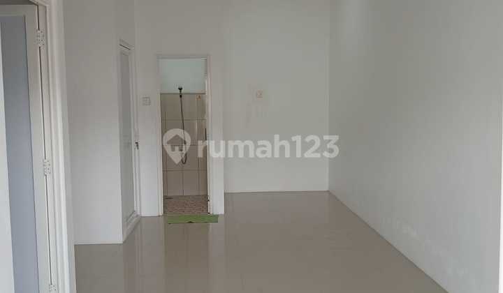 Dijual Rumah Bagus Full Furnished Tingkat 2 Lantai di Perumahan Daerah Sendangmulyo Tembalang, Semarang 2