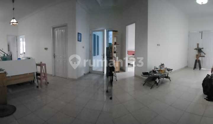 Dijual Ruko Tingkat 2,5 Lantai Daerah Soekarno Hatta Tlogasari Pedurungan, Semarang 2