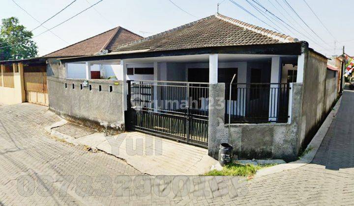 Dijual Cepat Rumah Posisi Hook Siap Pakai Di Perumahan Tanah Mas, Semarang 1