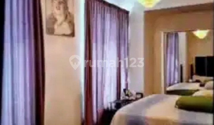 Dijual Rumah Bagus Tingkat 2 Lantai Siap Pakai Daerah Perumahan Banyumanik, Semarang 2