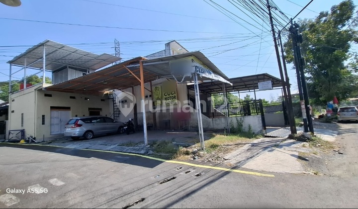 Dijual Rumah Ruang Usaha Pinggir Jalan Raya Daerah Tembalang, Semarang 1