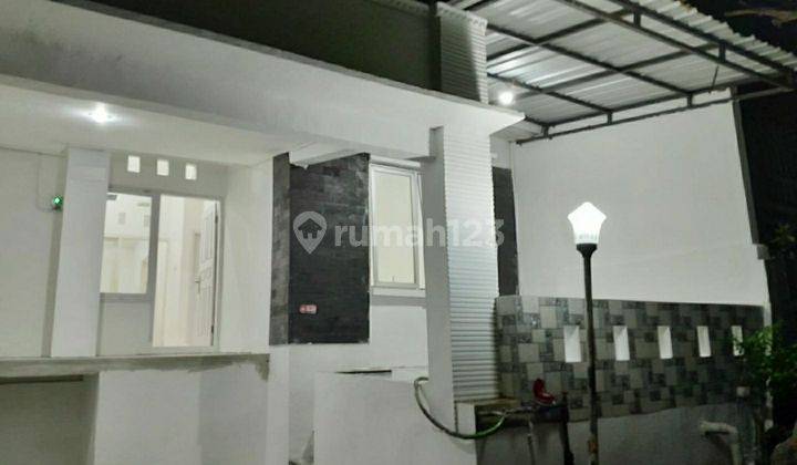 Dijual Rumah Baru Full Renovasi Siap Pakai Di Perumahan Greenwood , Semarang 2