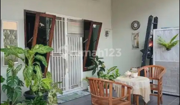 For Sale Ready-to-Use House in Dempel Muktiharjo Kidul Area, Semarang
