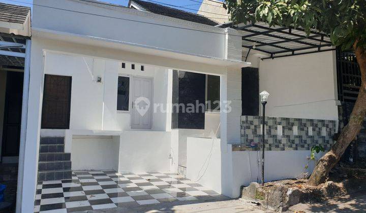 Dijual Rumah Baru Full Renovasi Siap Pakai Di Perumahan Greenwood , Semarang 1