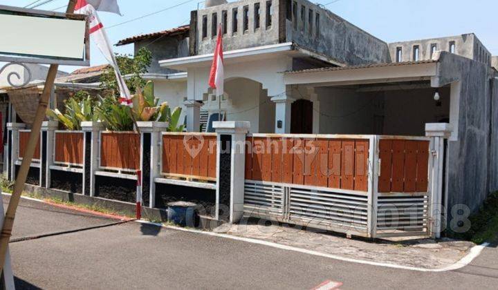 Dijual Rumah Posisi Hook Siap Pakai Daerah Perumahan Sendangmulyo Tembalang, Semarang 1