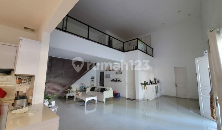 Dijual Rumah Bagus Tingkat 1,5 Lantai Siap Pakai Di Bukit Sari, Semarang 1