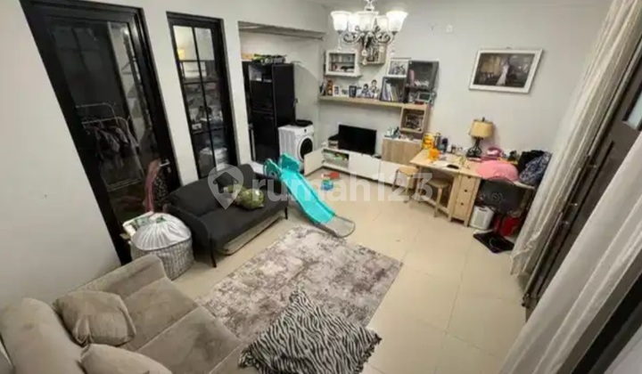 For Sale Nice 2-Story House Ready to Use in Citragrand Housing, Semarang 1