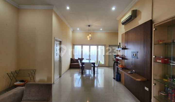 Dijual Rumah Bagus Siap Pakai di Perumahan Graha Candi Golf, Semarang 1