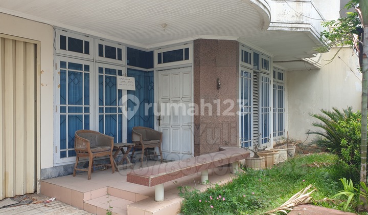 Dijual Rumah Bagus Mewah Tingkat 2 Lantai Siap Pakai Tengah Kota Semarang 2