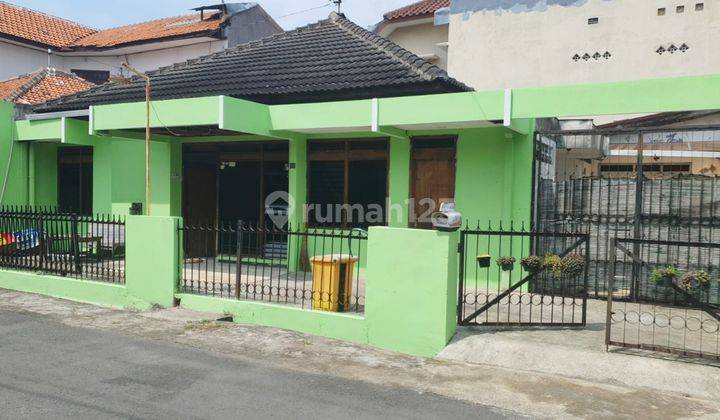 Dijual Cepat Murah Rumah Lahan Luas Daerah Perumahan Pedurungan, Semarang 1