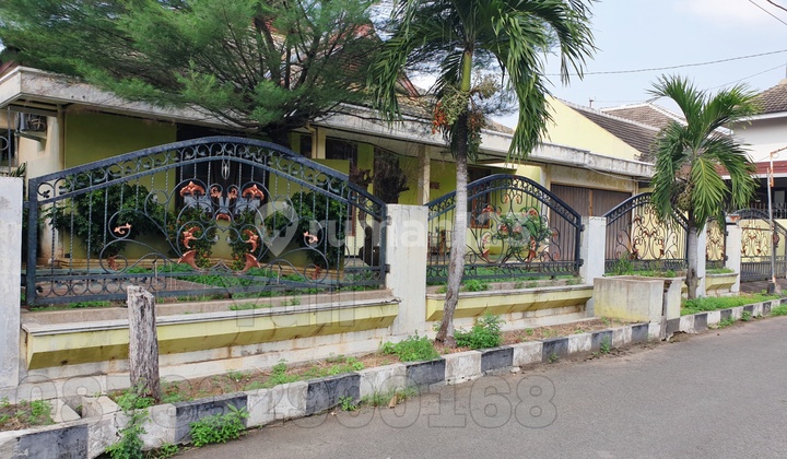 Dijual Rumah Siap Pakai Daerah Kalibanteng Semarang Barat 1