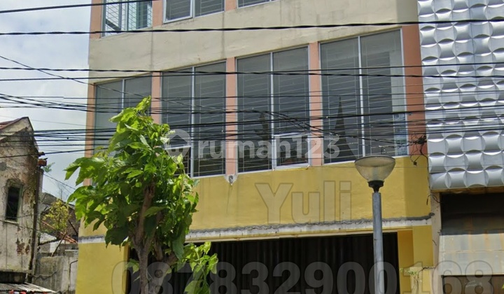 For Sale: 3-Story Shophouse in Lamper Kidul Mataram Area, Semarang 1