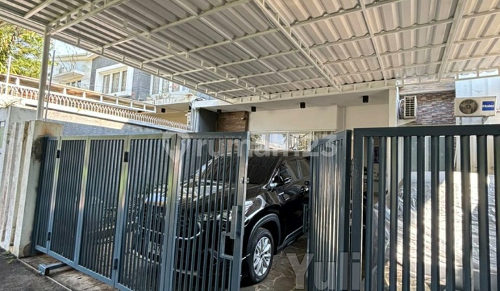 Dijual Rumah Tingkat 2 Lantai Siap Pakai di Bukit Sari, Semarang 2