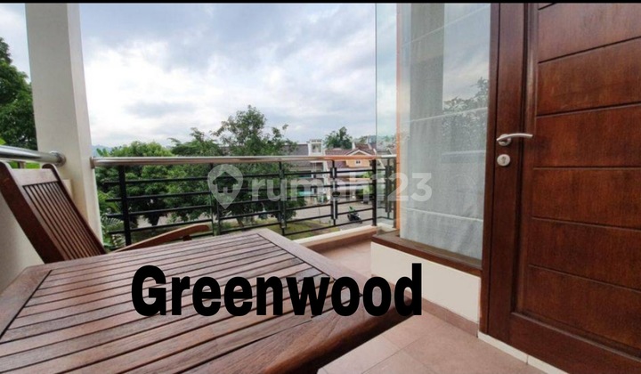 Dijual Rumah Bagus Tingkat 2 Lantai Siap Pakai Di Perumahan Greenwood, Semarang 2