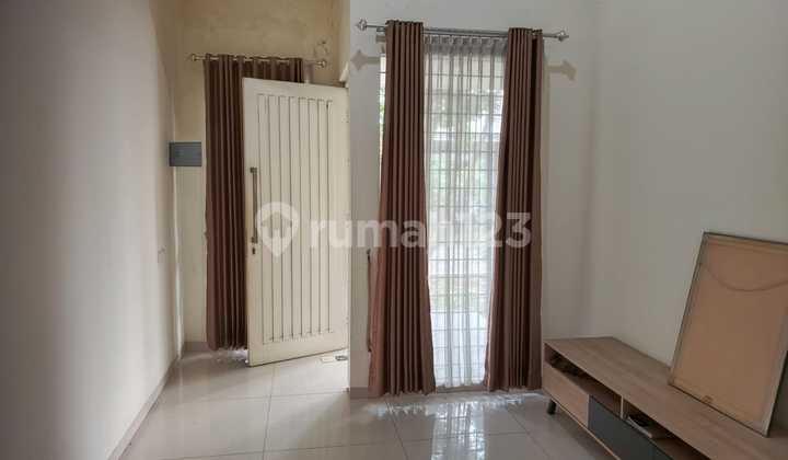 Dijual Cepat Murah Rumah Siap Pakai Di Perumahan Graha Padma, Semarang 2