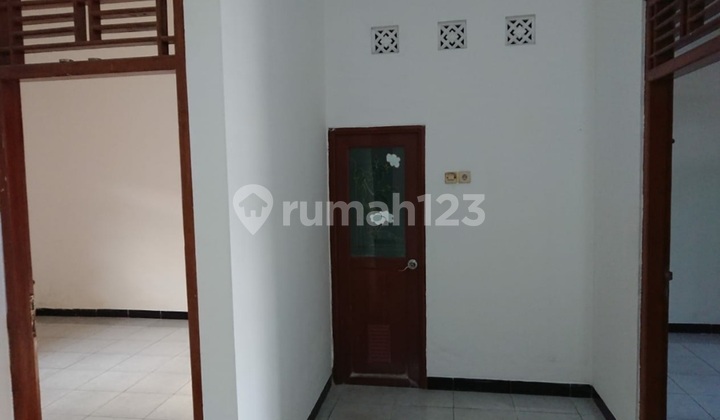 Dijual Rumah Siap Pakai Daerah Perumahan Banyumanik Semarang 2