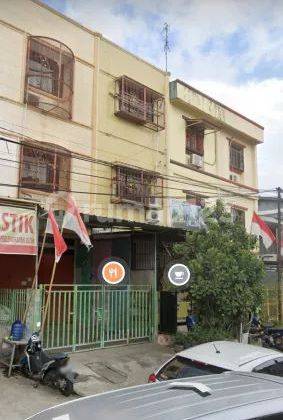 Ruko di Jalan Pongtiku 92 m SHM Bagus.      1