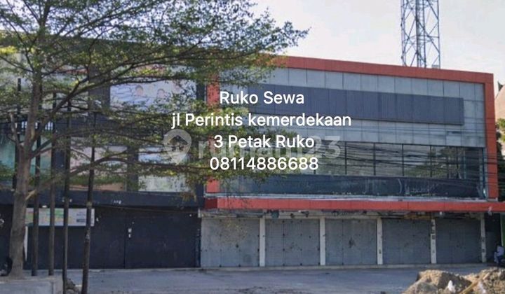 Shop House for Rent, Jl Perintis Kemerdekaan Makassar, 3 Plots Near BTP, Unhas Campus, Citraland Tallasa. 1