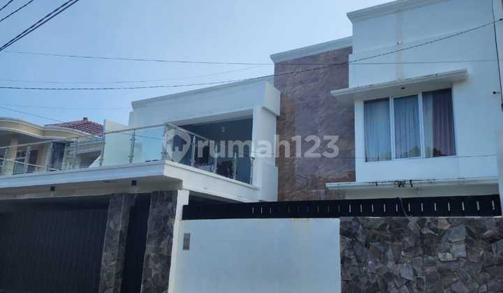 Rumah Mewah Kompleks Idi Pettarani Plus Kolam Renang Dekat Panakukang 2