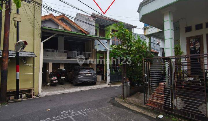 Rumah Cipinang Melayu Terawat Dekat Tol Becakayu Bebas Banjir 1