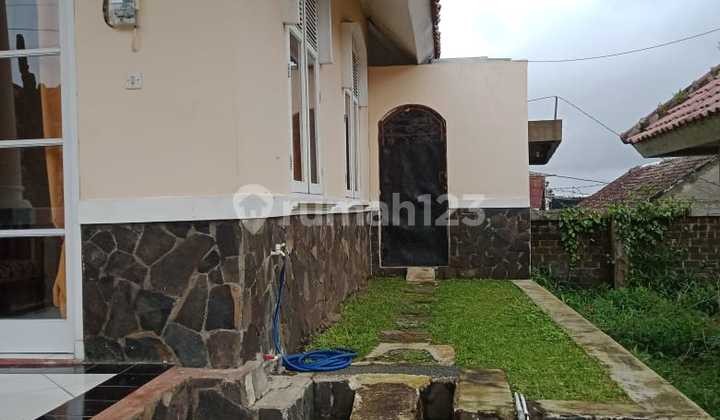 Puncak Villa Murah dalam Komplek Villa Bukit Cipendawa Siap Huni