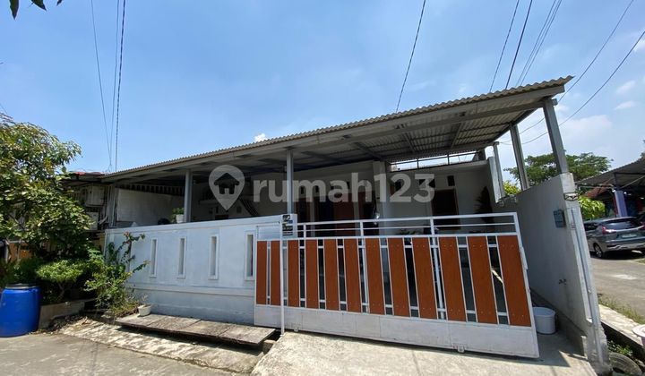 Rumah di Darmawangsa Residence Cluster Borobudur Tambun Utara