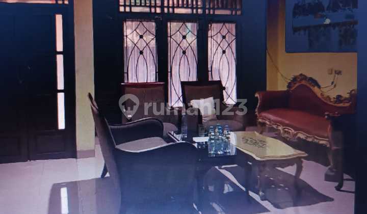 Dijual Rumah 2 Lantai Siap Huni di Daerah Cempaka Putih Barat, Jakarta Pusat 2