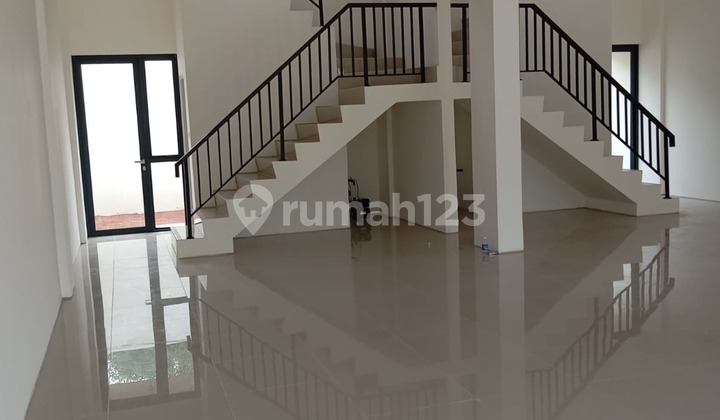 For Rent: Adjacent Shophouse Near Gading Serpong and BSD