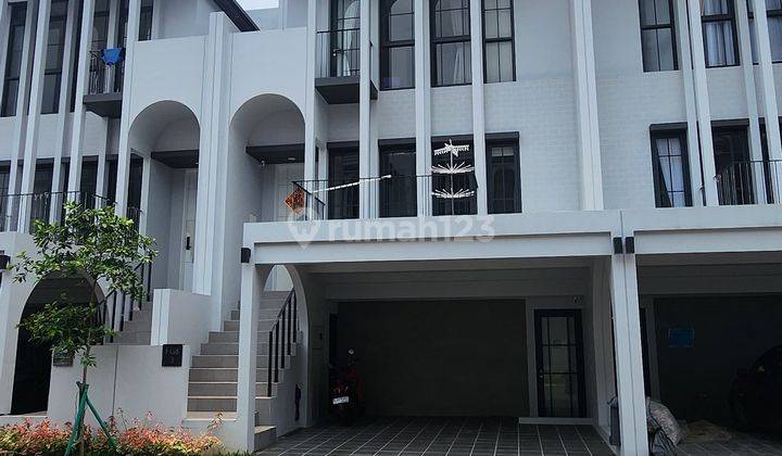 Rumah 2 Lantai Bagus Semi Furnished SHM di Cluster Aether Greenwich Bsd, Pagedangan, Tangerang 2