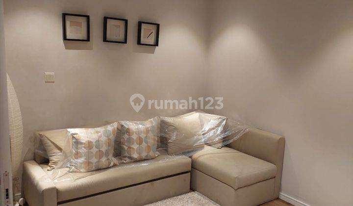 ruang tamu dijual apartemnet padiington alam sutera