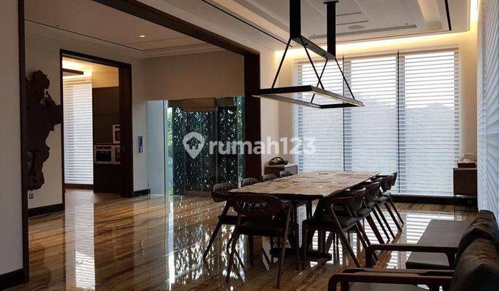 Rumah 2 Lantai Bagus Furnished di Bangunan Mandiri Depark Bsd, Tangerang 1