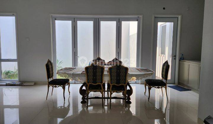 Rumah 2 Lantai Bagus Semi Furnished di Pasadena Residences, Tangerang 2