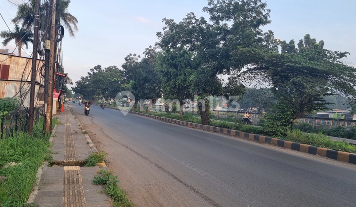 Land by the Side of Kalimalang Main Road, Bekasi, Near Grand Wisata City. Land by the Side of Kalimalang Main Road, Bekasi, Near Grand Wisata City.