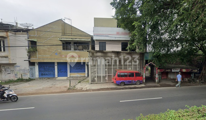 Good 2-Story Shop House in Cianjur City Center near Living Plaza 2