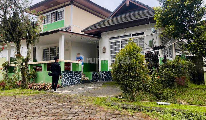 Villa Bagus + Kolam Renang Suasana Asri Siap Huni  1