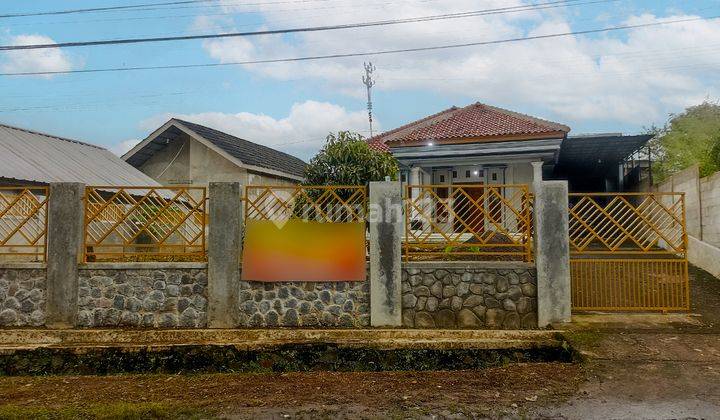 Rumah Bagus Siap Huni Tanah Luas di Dekat Pusat Kota Cianjur 1