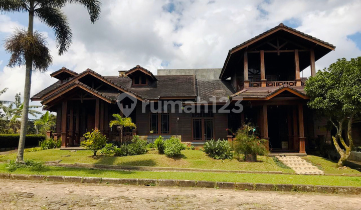 Villa Impian di Cianjur, Lingkungan Sejuk & Nyaman!