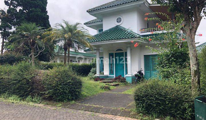 Villa Nyaman Suasana Tenang Udara Segar Di Cipanas PuncaK 1