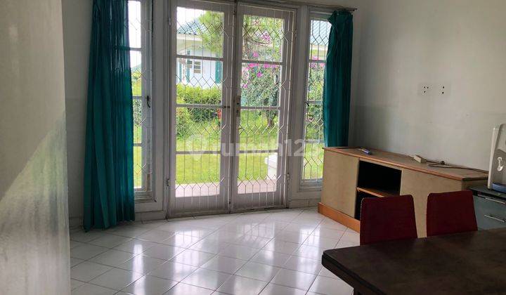 Villa Nyaman Suasana Tenang Udara Segar Di Cipanas PuncaK 12