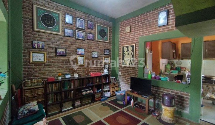 Rumah Strategis Cocok Untuk Buka Usaha di Karangtengah Cianjur 12