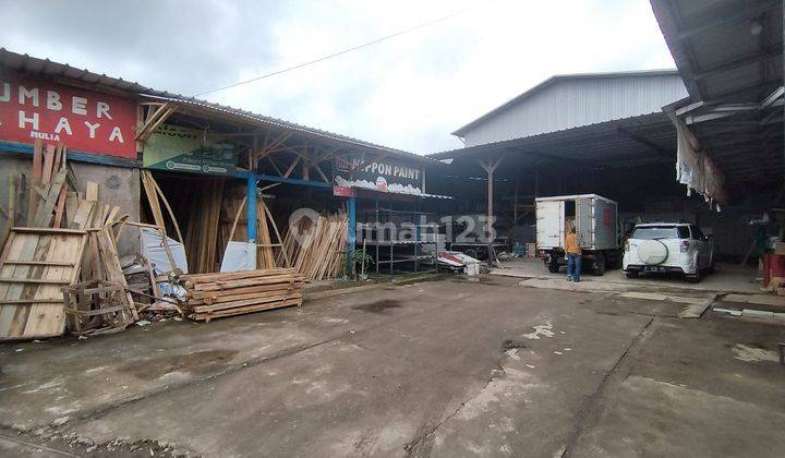 Toko Bangunan Masih Beroprasi Menguntungkan di Cibeber Cianjur 4