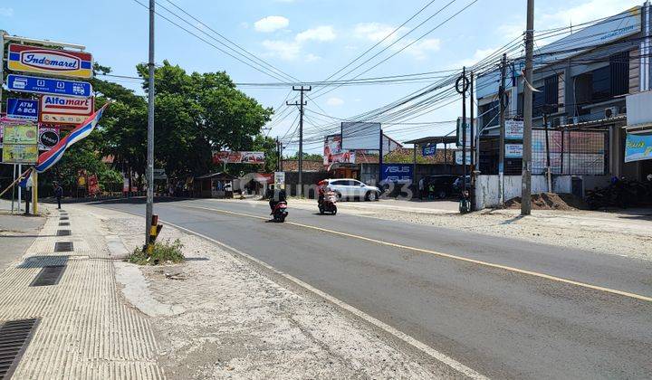 Ruko 3 Lantai Bagus Desain Cocok Untuk Kuliner Fast Food 2