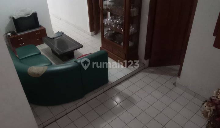 Rumah Luas Bagus Siap Huni Lokasi Strategis 2