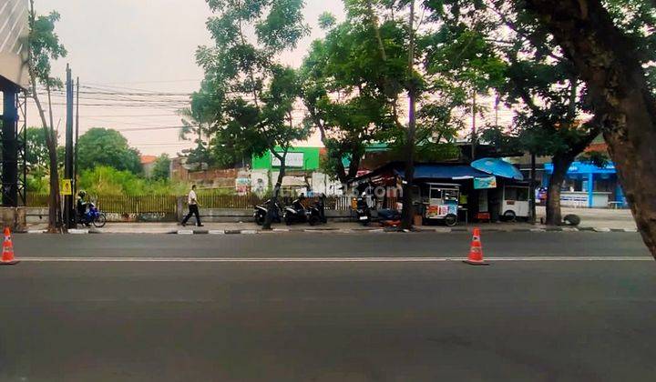 Tanah Strategis di Main Road Jl. Buah Batu 180 Cocok Untuk Gedung Komersial