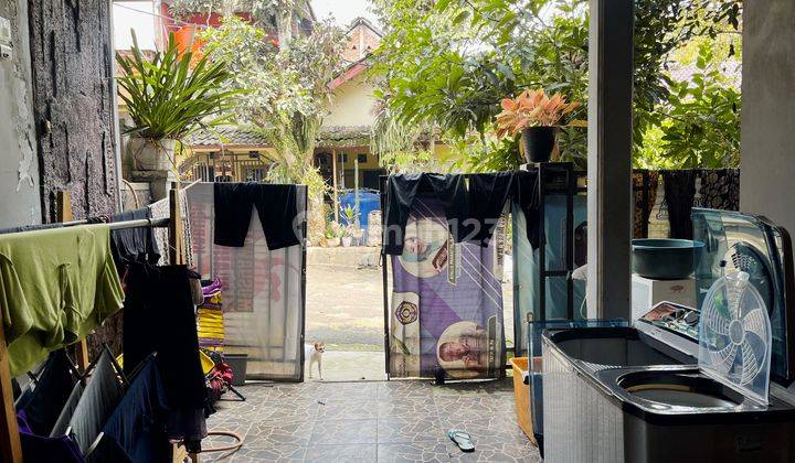 Rumah 2 Lantai Luas & Siap Huni – 4 Kamar Tidur, Cocok untuk Keluarga Besar! 2