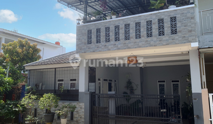 Rumah 2 Lantai Berada Tepat di Pusat Kota Cianjur Rumah 2 Lantai Berada Tepat di Pusat Kota Cianjur