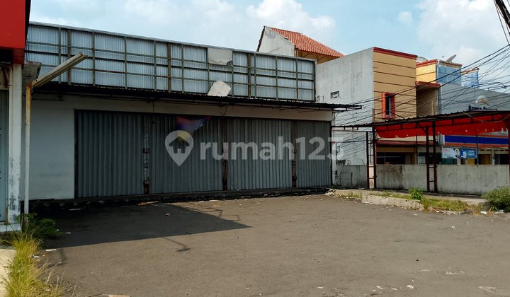 1-Story Shop House on Main Road in Cianjur City Center Suitable for Business 1