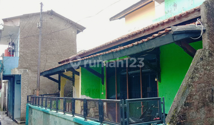 Rumah 2 Lantai Dalam Gang di Pusat Kota Cianjur Akses Strategis