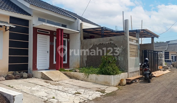 Nice Semi Furnished Rental House in Cianjur City Center